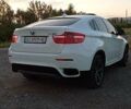 Белый БМВ Х6, объемом двигателя 4.39 л и пробегом 187 тыс. км за 10800 $, фото 5 на Automoto.ua