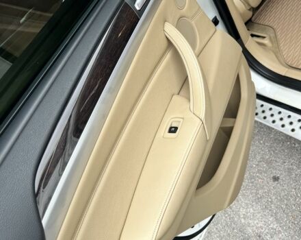 Белый БМВ Х6, объемом двигателя 4.4 л и пробегом 170 тыс. км за 16500 $, фото 15 на Automoto.ua