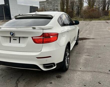 Белый БМВ Х6, объемом двигателя 4.4 л и пробегом 170 тыс. км за 16500 $, фото 9 на Automoto.ua
