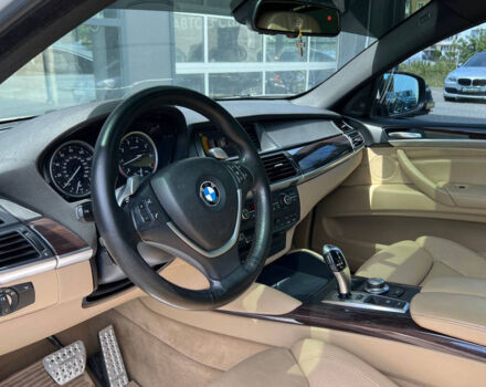 Белый БМВ Х6, объемом двигателя 4.4 л и пробегом 90 тыс. км за 16500 $, фото 7 на Automoto.ua