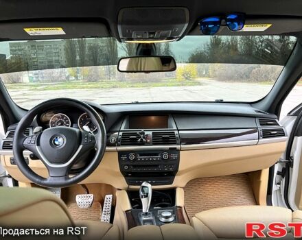 Белый БМВ Х6, объемом двигателя 4.4 л и пробегом 170 тыс. км за 16500 $, фото 11 на Automoto.ua