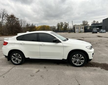 Белый БМВ Х6, объемом двигателя 4.4 л и пробегом 170 тыс. км за 16500 $, фото 3 на Automoto.ua