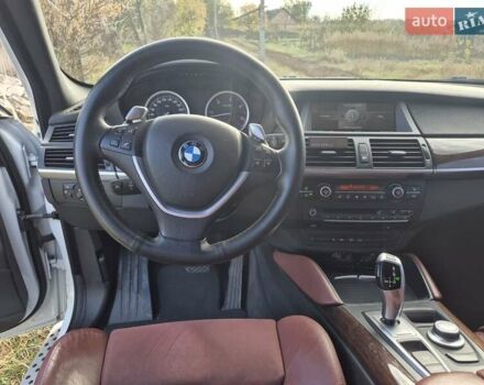 Белый БМВ Х6, объемом двигателя 2.99 л и пробегом 165 тыс. км за 20000 $, фото 8 на Automoto.ua