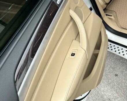 Белый БМВ Х6, объемом двигателя 4.4 л и пробегом 170 тыс. км за 16500 $, фото 16 на Automoto.ua