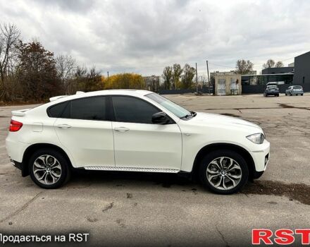 Белый БМВ Х6, объемом двигателя 4.4 л и пробегом 170 тыс. км за 16500 $, фото 3 на Automoto.ua