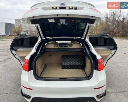 Белый БМВ Х6, объемом двигателя 4.4 л и пробегом 170 тыс. км за 16500 $, фото 15 на Automoto.ua