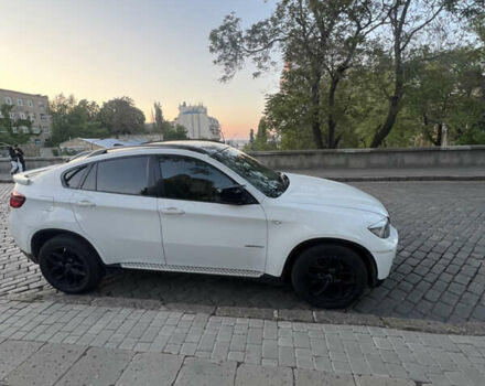 Білий БМВ Х6, об'ємом двигуна 2.99 л та пробігом 230 тис. км за 19000 $, фото 2 на Automoto.ua
