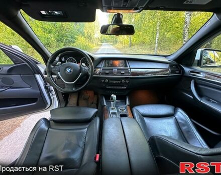 Белый БМВ Х6, объемом двигателя 3 л и пробегом 220 тыс. км за 17000 $, фото 7 на Automoto.ua