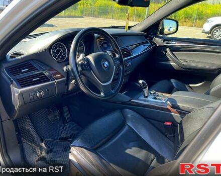 Белый БМВ Х6, объемом двигателя 3 л и пробегом 221 тыс. км за 13999 $, фото 7 на Automoto.ua