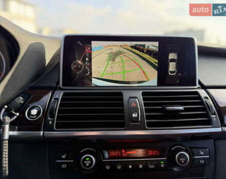 Білий БМВ Х6, об'ємом двигуна 3 л та пробігом 303 тис. км за 17850 $, фото 85 на Automoto.ua