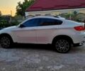Белый БМВ Х6, объемом двигателя 3 л и пробегом 226 тыс. км за 13000 $, фото 12 на Automoto.ua