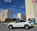 Белый БМВ Х6, объемом двигателя 3 л и пробегом 178 тыс. км за 16299 $, фото 3 на Automoto.ua
