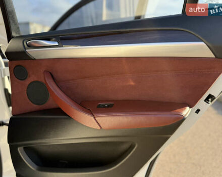 Білий БМВ Х6, об'ємом двигуна 3 л та пробігом 303 тис. км за 17850 $, фото 107 на Automoto.ua