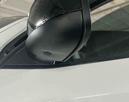 Белый БМВ Х6, объемом двигателя 4.39 л и пробегом 91 тыс. км за 18500 $, фото 27 на Automoto.ua