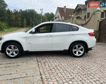 Белый БМВ Х6, объемом двигателя 2.98 л и пробегом 146 тыс. км за 16200 $, фото 9 на Automoto.ua