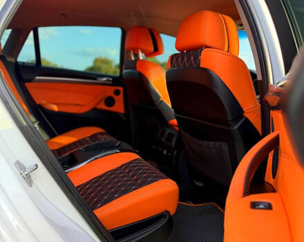 Білий БМВ Х6, об'ємом двигуна 3 л та пробігом 220 тис. км за 17000 $, фото 4 на Automoto.ua
