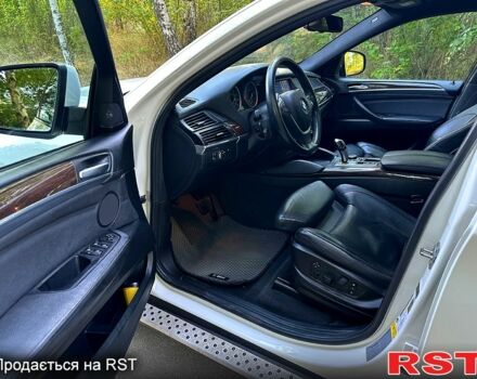 Белый БМВ Х6, объемом двигателя 3 л и пробегом 220 тыс. км за 17000 $, фото 4 на Automoto.ua