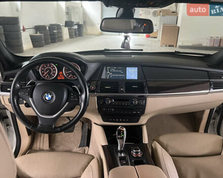 Белый БМВ Х6, объемом двигателя 4.39 л и пробегом 91 тыс. км за 18500 $, фото 17 на Automoto.ua