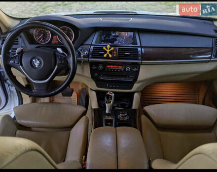 Белый БМВ Х6, объемом двигателя 2.93 л и пробегом 219 тыс. км за 22993 $, фото 18 на Automoto.ua