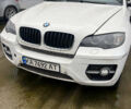 Белый БМВ Х6, объемом двигателя 3 л и пробегом 150 тыс. км за 10000 $, фото 1 на Automoto.ua