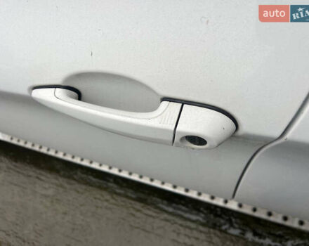 Белый БМВ Х6, объемом двигателя 3 л и пробегом 150 тыс. км за 10000 $, фото 13 на Automoto.ua