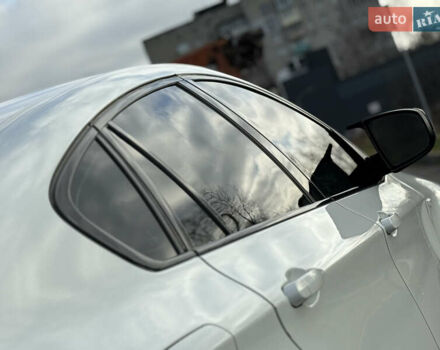 Білий БМВ Х6, об'ємом двигуна 3 л та пробігом 303 тис. км за 17850 $, фото 39 на Automoto.ua