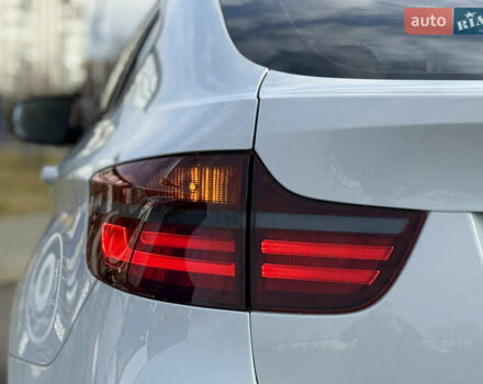 Білий БМВ Х6, об'ємом двигуна 3 л та пробігом 303 тис. км за 17850 $, фото 55 на Automoto.ua