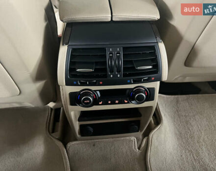 Белый БМВ Х6, объемом двигателя 4.39 л и пробегом 91 тыс. км за 18500 $, фото 18 на Automoto.ua