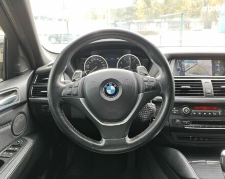 Белый БМВ Х6, объемом двигателя 3 л и пробегом 152 тыс. км за 16000 $, фото 14 на Automoto.ua