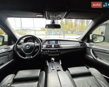 Белый БМВ Х6, объемом двигателя 3 л и пробегом 152 тыс. км за 16000 $, фото 19 на Automoto.ua