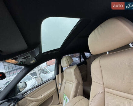 Белый БМВ Х6, объемом двигателя 3 л и пробегом 220 тыс. км за 15900 $, фото 24 на Automoto.ua