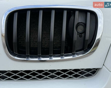 Білий БМВ Х6, об'ємом двигуна 3 л та пробігом 303 тис. км за 17850 $, фото 11 на Automoto.ua