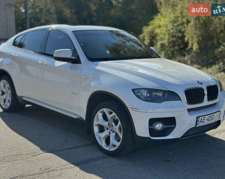 БМВ Х6 2010 в Запорожье на Automoto.ua Белый БМВ Х6, объемом двигателя 3 л и пробегом 138 тыс. км за 16900 $, фото 8 на Automoto.ua