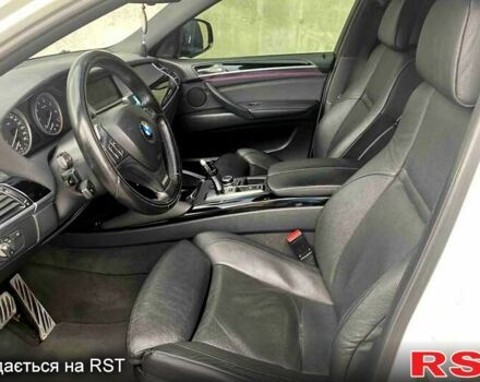 Білий БМВ Х6, об'ємом двигуна 4.4 л та пробігом 180 тис. км за 20000 $, фото 3 на Automoto.ua