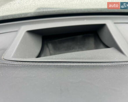 Белый БМВ Х6, объемом двигателя 3 л и пробегом 150 тыс. км за 10000 $, фото 18 на Automoto.ua