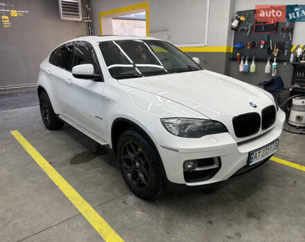 БМВ Х6 2010 в Ивано-Франковске на Automoto.ua Белый БМВ Х6, объемом двигателя 2.98 л и пробегом 200 тыс. км за 14800 $, фото 11 на Automoto.ua