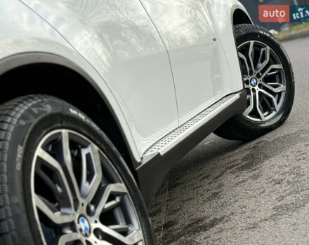 Білий БМВ Х6, об'ємом двигуна 3 л та пробігом 303 тис. км за 17850 $, фото 38 на Automoto.ua