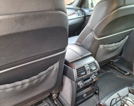 Білий БМВ Х6, об'ємом двигуна 4.39 л та пробігом 126 тис. км за 17000 $, фото 6 на Automoto.ua