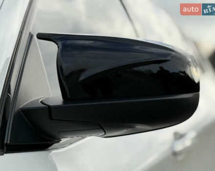 Білий БМВ Х6, об'ємом двигуна 3 л та пробігом 303 тис. км за 17850 $, фото 33 на Automoto.ua