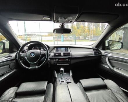 Белый БМВ Х6, объемом двигателя 3 л и пробегом 152 тыс. км за 16000 $, фото 13 на Automoto.ua