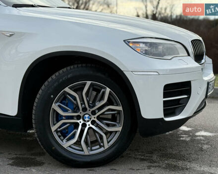 Білий БМВ Х6, об'ємом двигуна 3 л та пробігом 303 тис. км за 17850 $, фото 20 на Automoto.ua