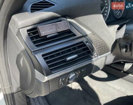 Белый БМВ Х6, объемом двигателя 3 л и пробегом 86 тыс. км за 19999 $, фото 33 на Automoto.ua