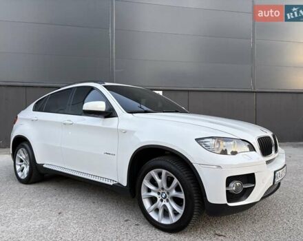 Белый БМВ Х6, объемом двигателя 3 л и пробегом 245 тыс. км за 15650 $, фото 2 на Automoto.ua