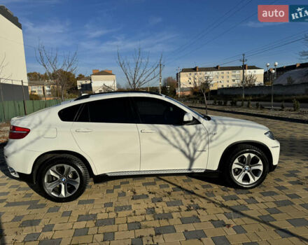 Белый БМВ Х6, объемом двигателя 2.98 л и пробегом 190 тыс. км за 14500 $, фото 3 на Automoto.ua