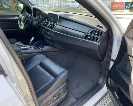 Белый БМВ Х6, объемом двигателя 3 л и пробегом 86 тыс. км за 19999 $, фото 23 на Automoto.ua