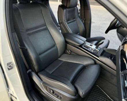 Білий БМВ Х6, об'ємом двигуна 3 л та пробігом 156 тис. км за 18500 $, фото 15 на Automoto.ua