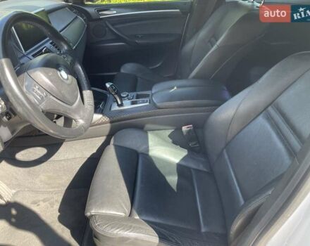 Белый БМВ Х6, объемом двигателя 3 л и пробегом 86 тыс. км за 19999 $, фото 11 на Automoto.ua