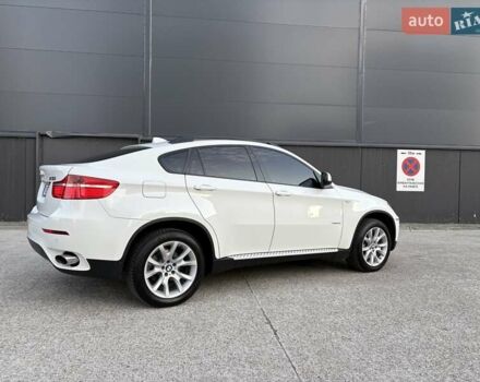 Белый БМВ Х6, объемом двигателя 3 л и пробегом 245 тыс. км за 15650 $, фото 23 на Automoto.ua