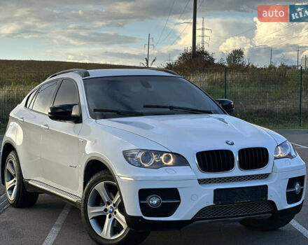 Белый БМВ Х6, объемом двигателя 3 л и пробегом 320 тыс. км за 18850 $, фото 2 на Automoto.ua