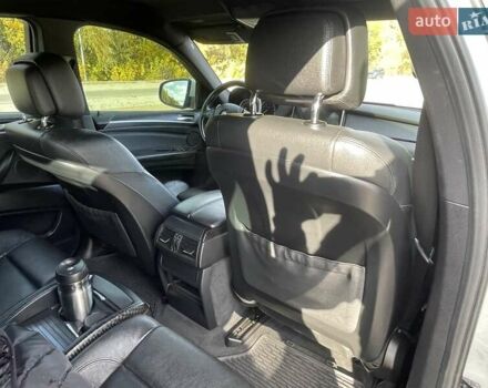 Белый БМВ Х6, объемом двигателя 3 л и пробегом 86 тыс. км за 19999 $, фото 78 на Automoto.ua